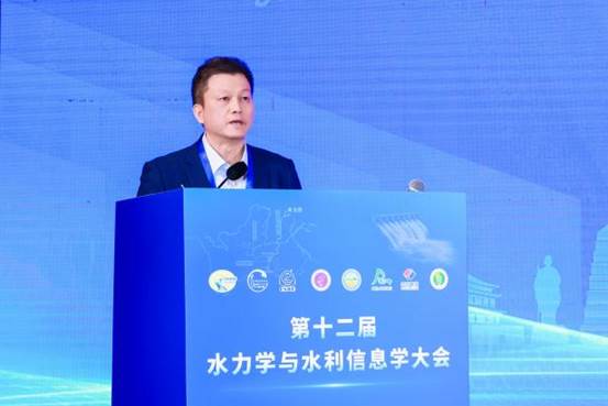 说明: 3. 龚和平